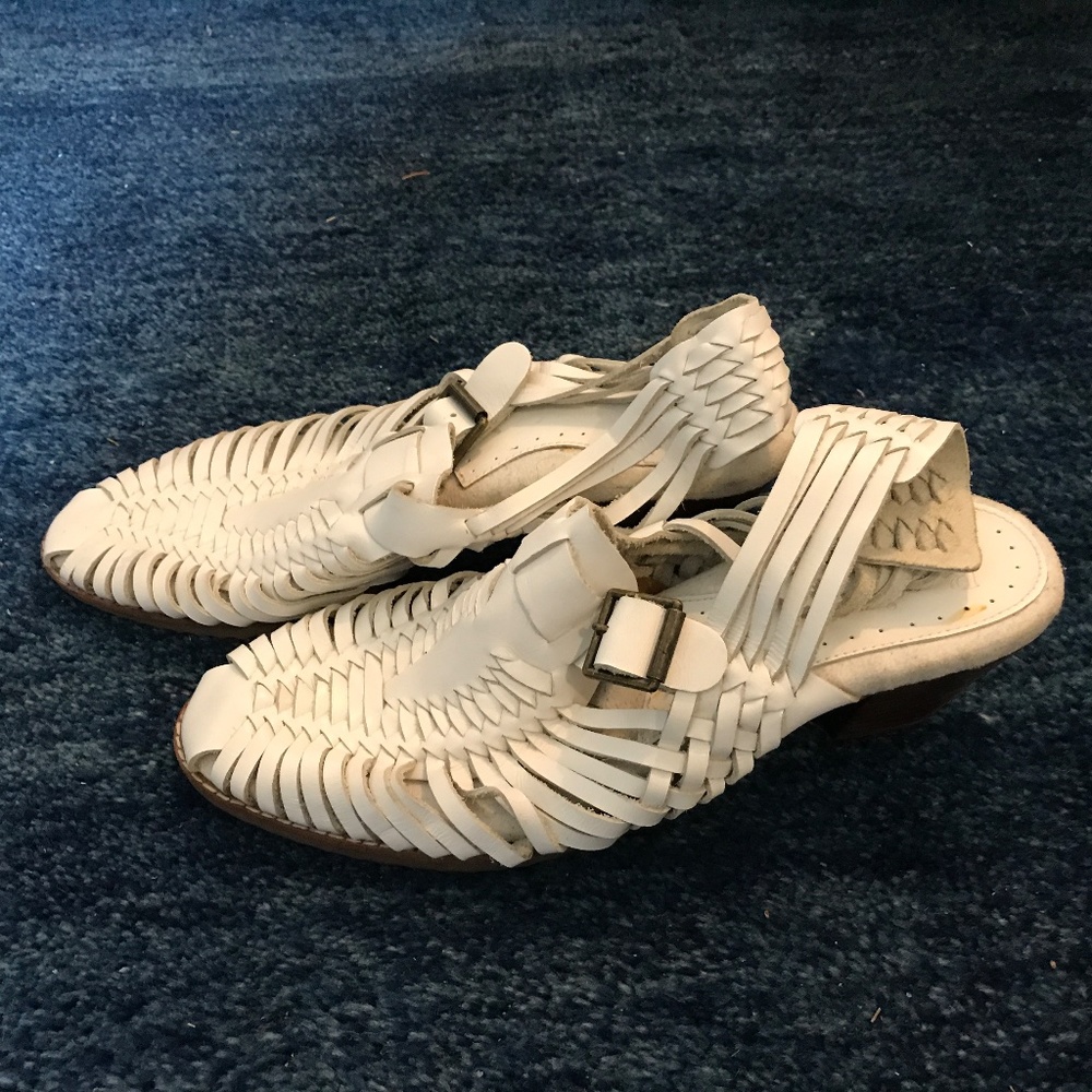 Bass White Woven Women's Sandals - Picture 5 of 8